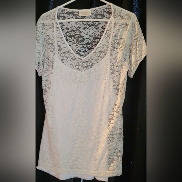 Bobbie Brooks lace top L - Picture 1 of 4